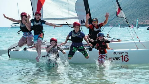 Kids Holiday Club