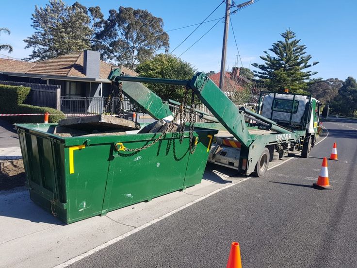 hook bin hire